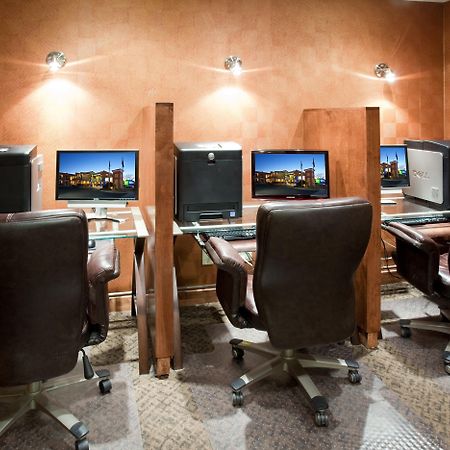 Surestay Plus Hotel By Best Western Albuquerque I-40 Eubank Экстерьер фото
