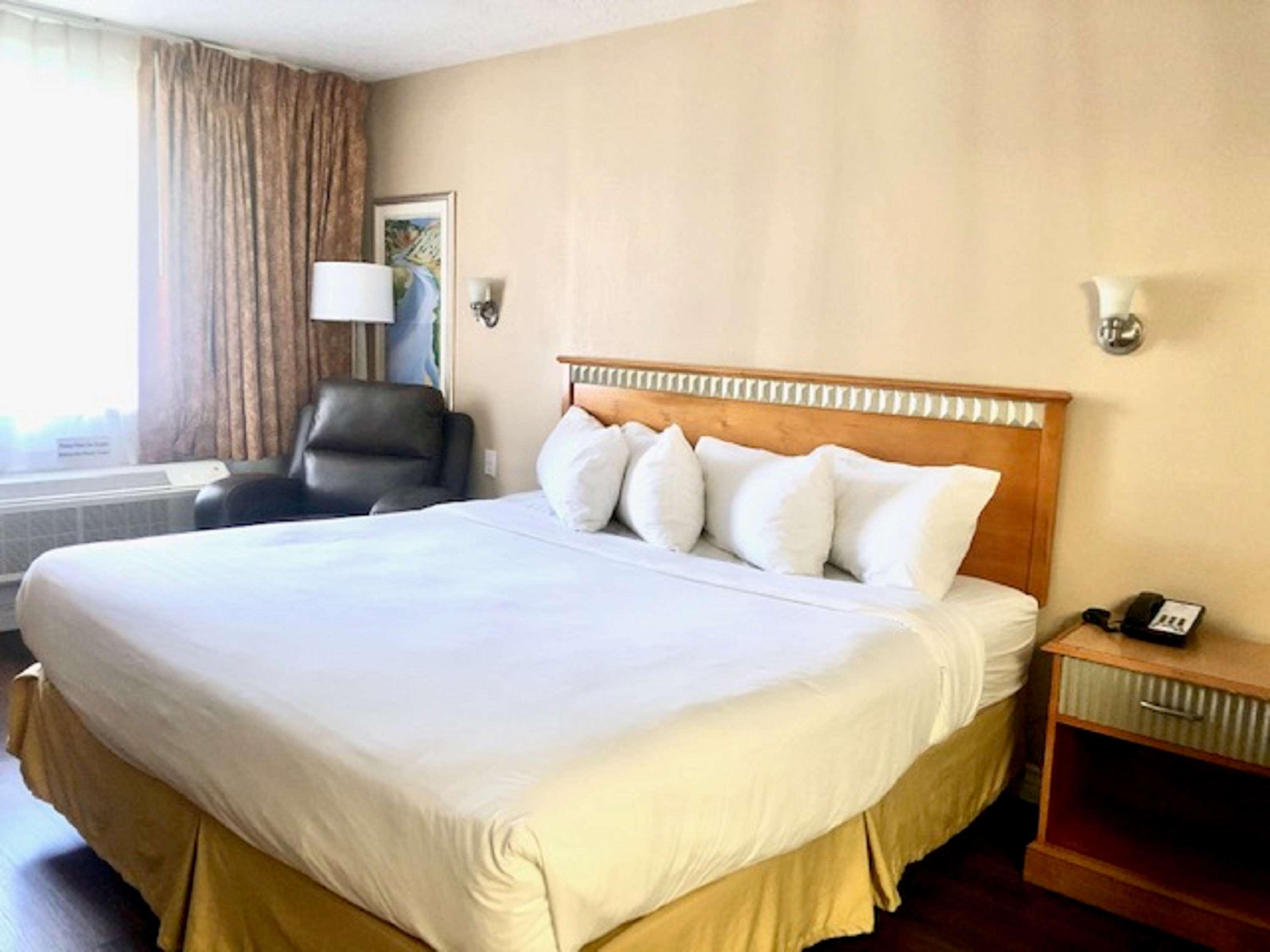 Surestay Plus Hotel By Best Western Albuquerque I-40 Eubank Экстерьер фото