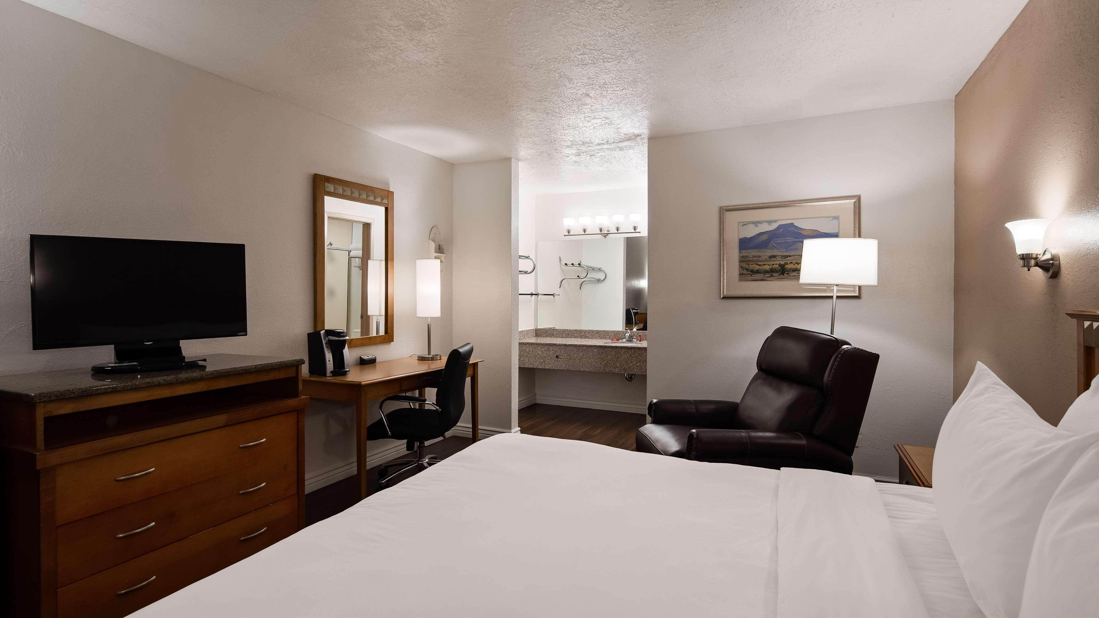 Surestay Plus Hotel By Best Western Albuquerque I-40 Eubank Экстерьер фото